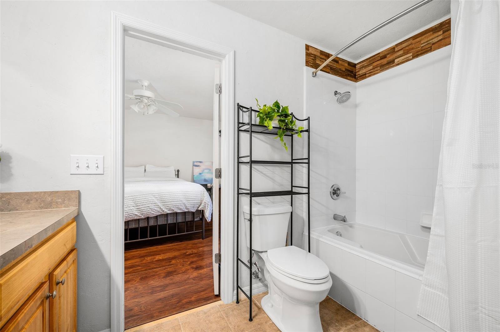 11550 NW 17TH PL, GAINESVILLE, FL, 32606