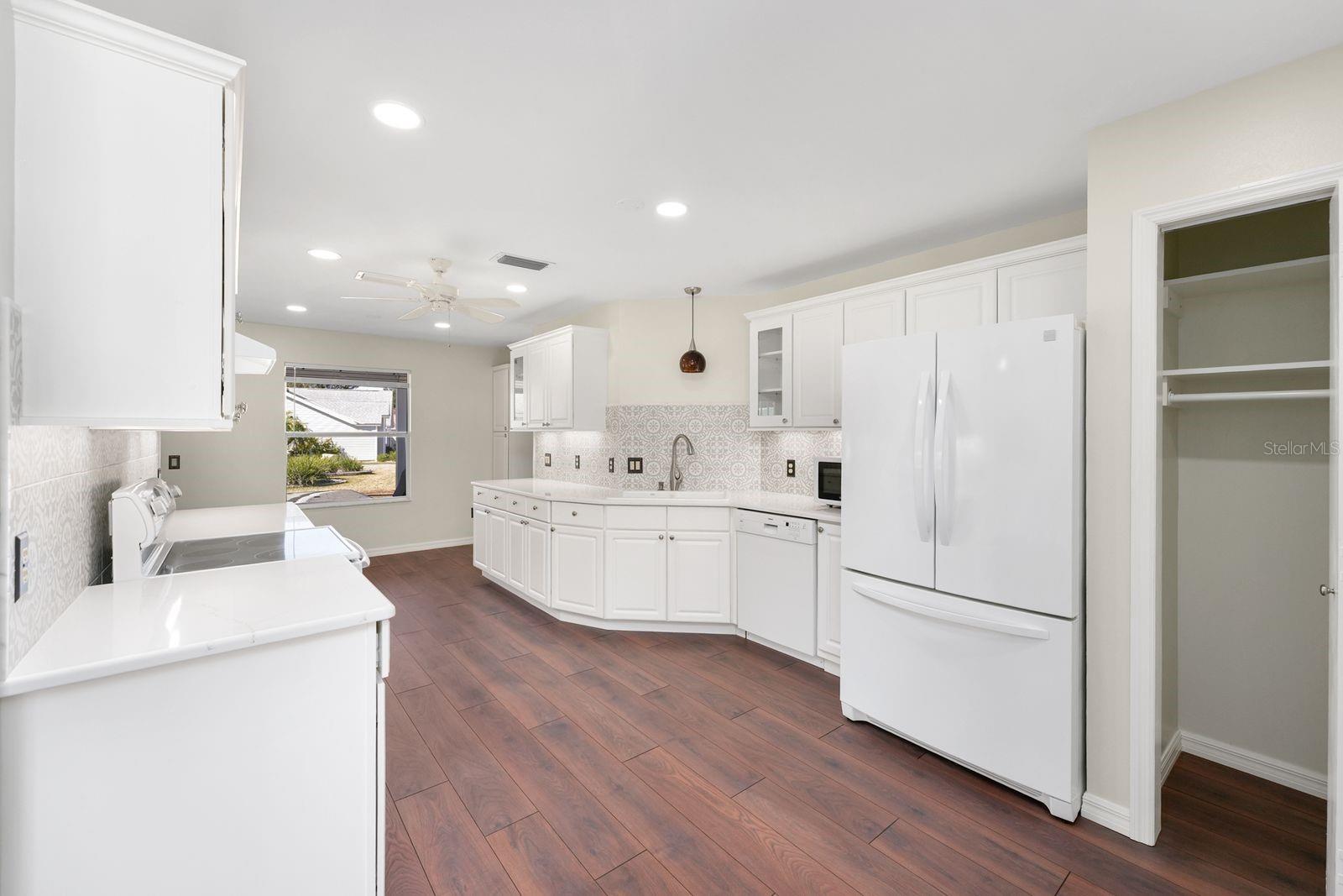 1601 CHAVEZ COURT, THE VILLAGES, FL, 32159