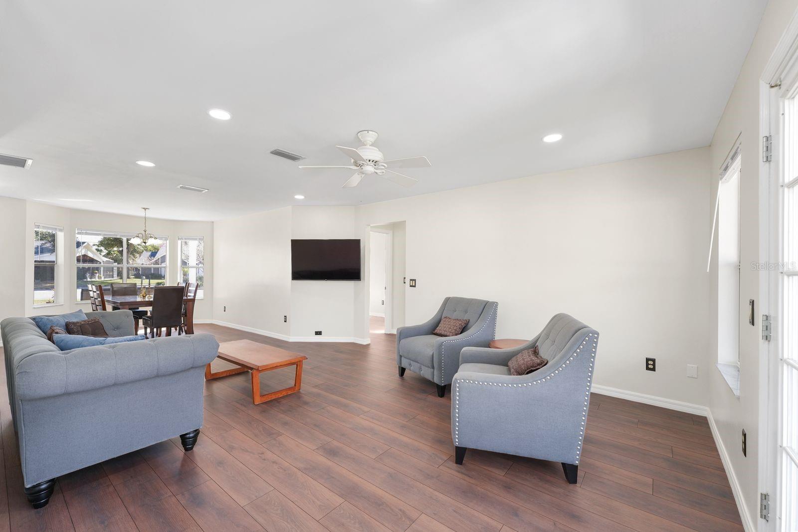 1601 CHAVEZ COURT, THE VILLAGES, FL, 32159