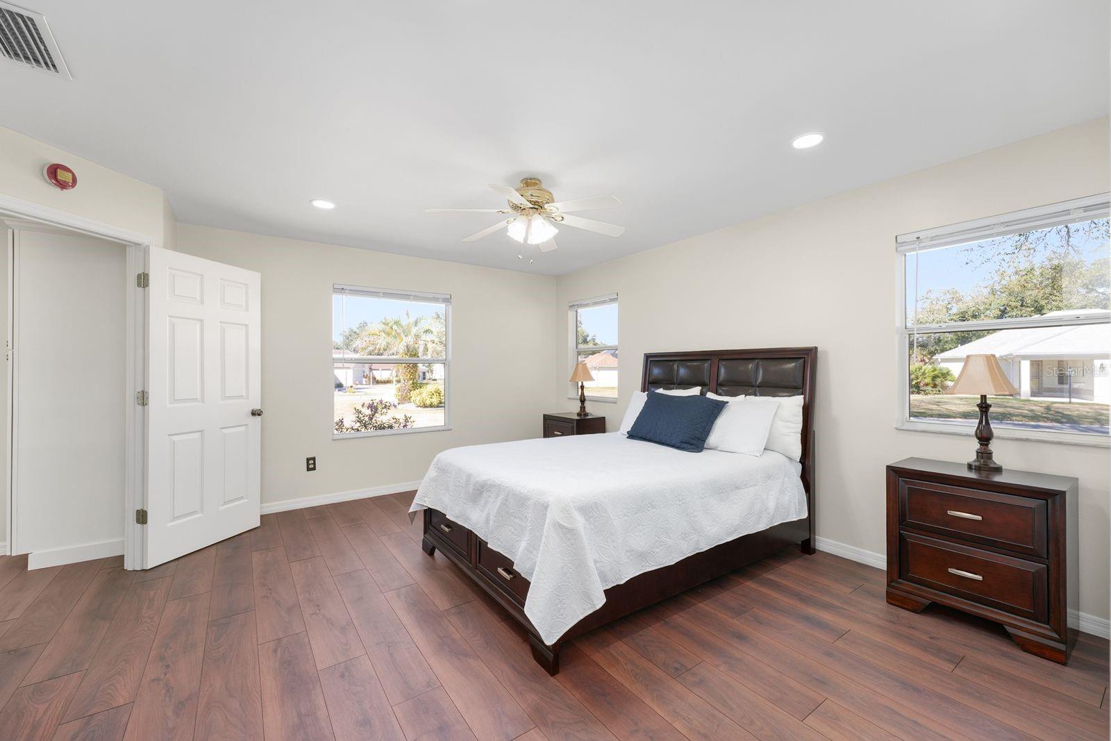 1601 CHAVEZ COURT, THE VILLAGES, FL, 32159