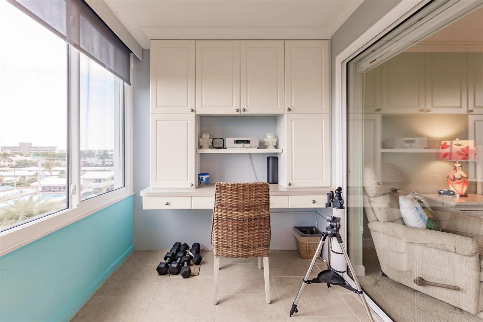 1200 E PEPPERTREE LN #406, SARASOTA, FL, 34242