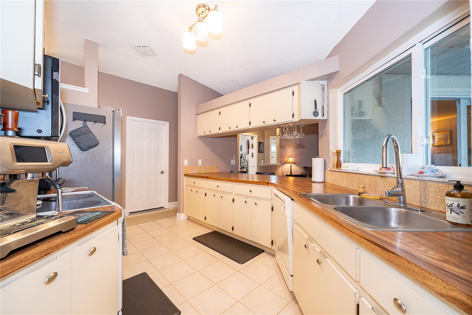 4008 BARNSLEY DR, ORLANDO, FL, 32812