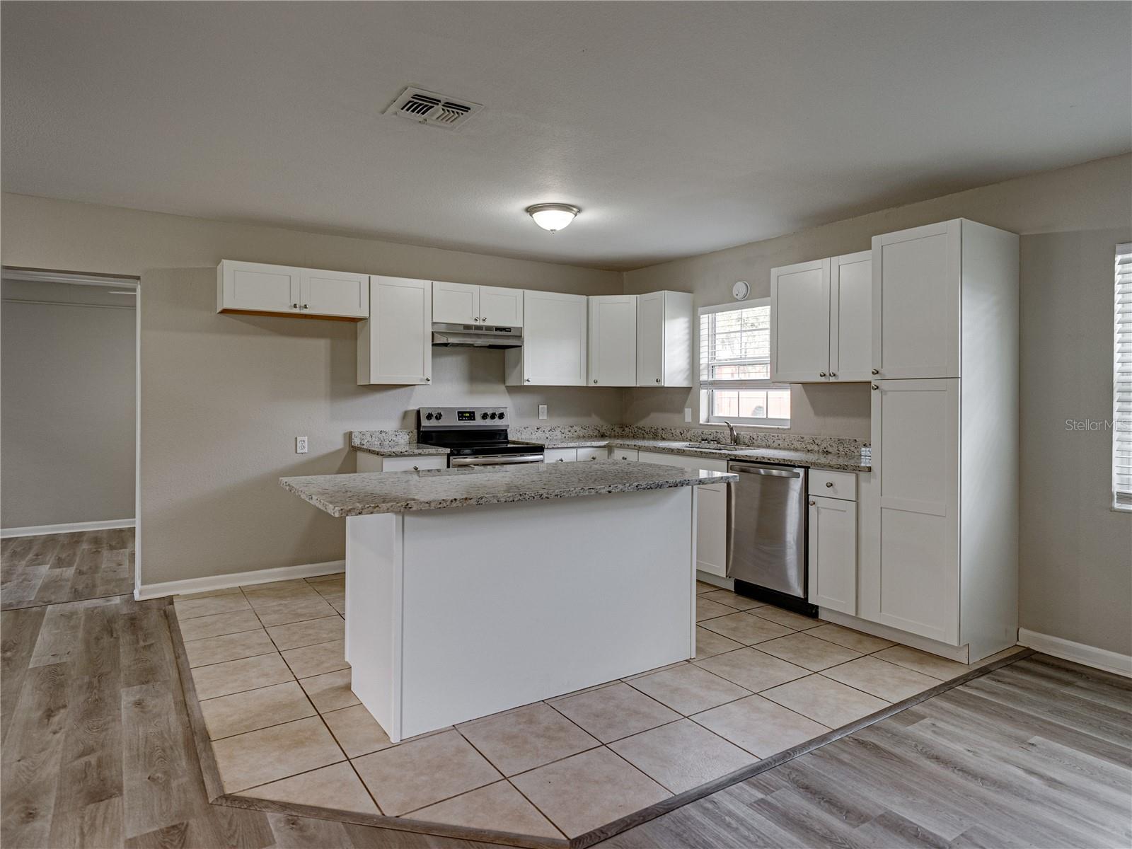 5017 LEWELLYN RD, LAKELAND, FL, 33810