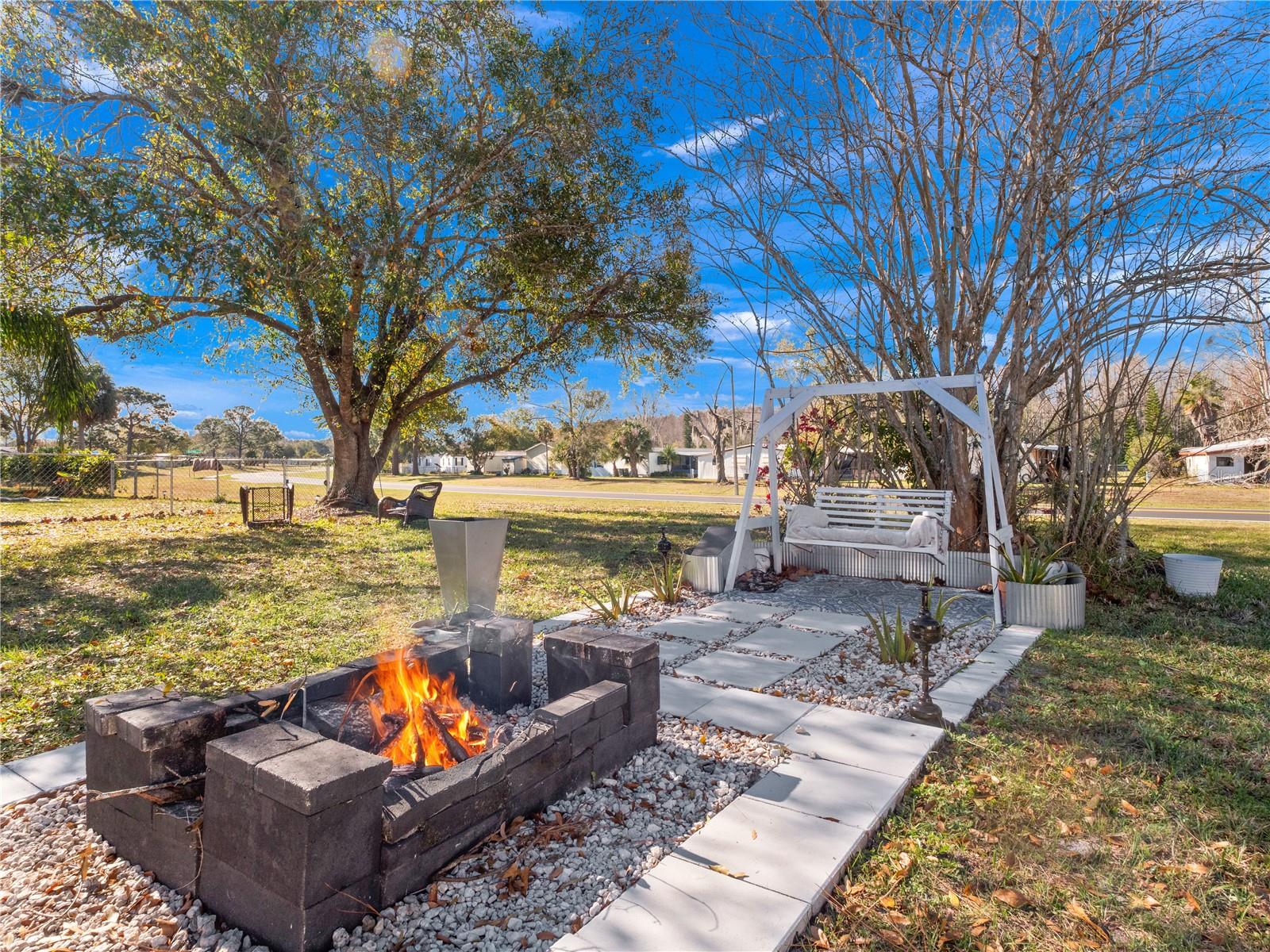 216 ELLSWORTH DR, KISSIMMEE, FL, 34758