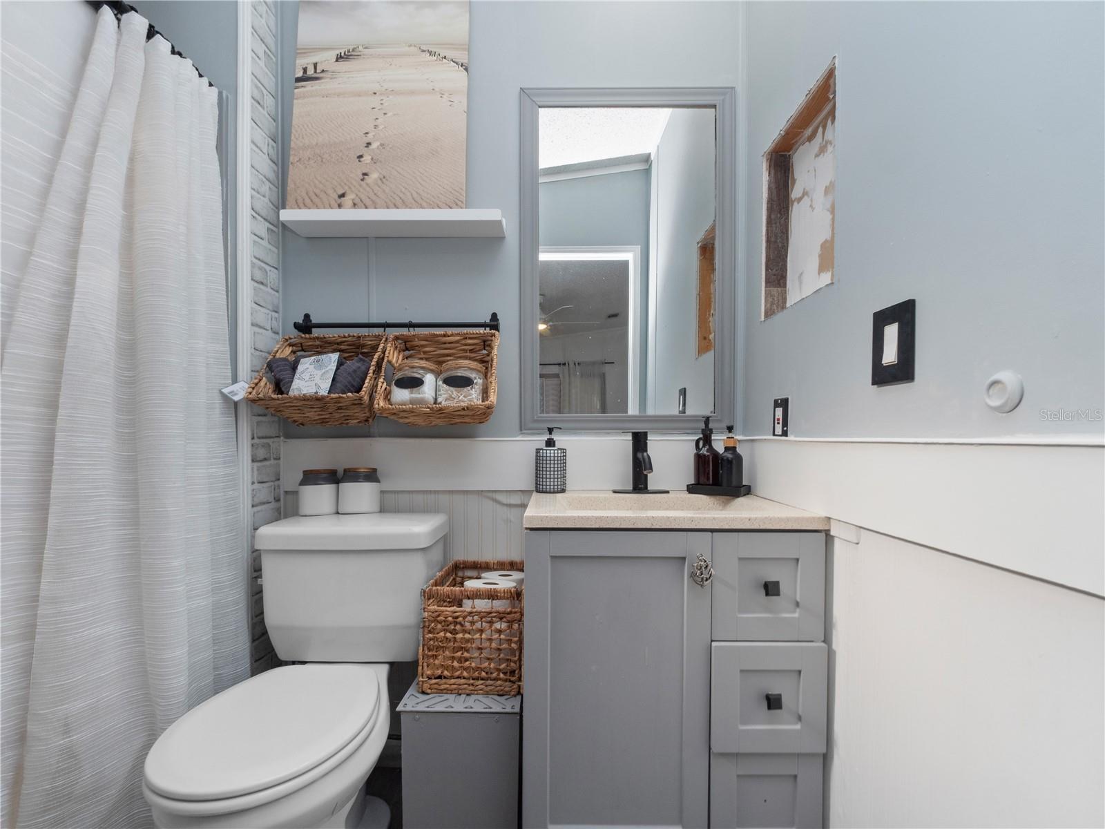 216 ELLSWORTH DR, KISSIMMEE, FL, 34758