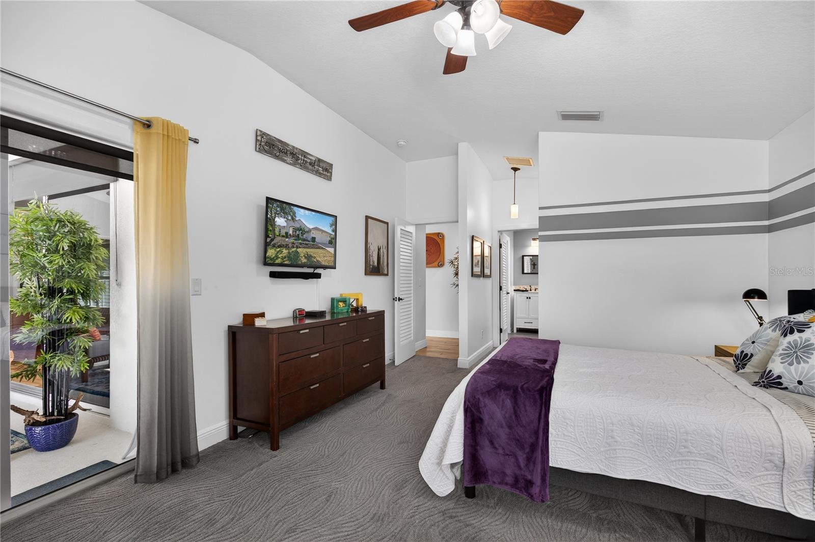 8052 WATERBURY WAY, MOUNT DORA, FL, 32757