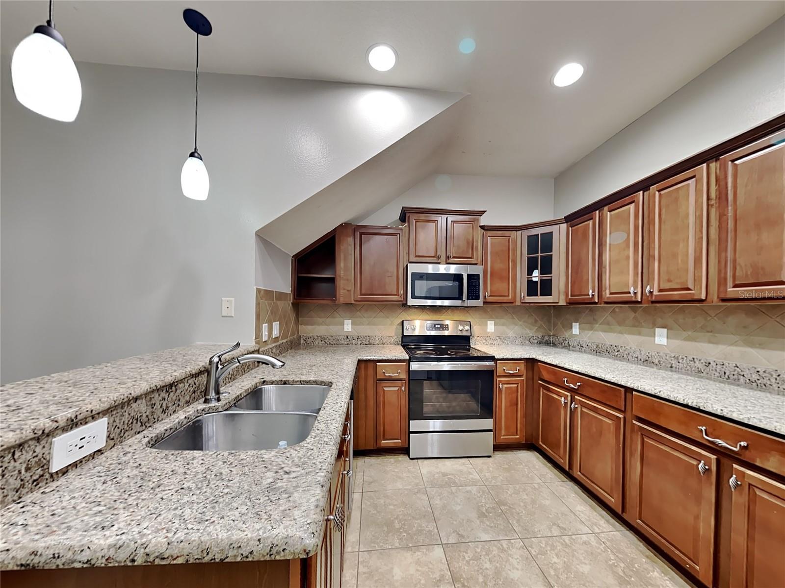 9068 SHEPTON ST, ORLANDO, FL, 32825