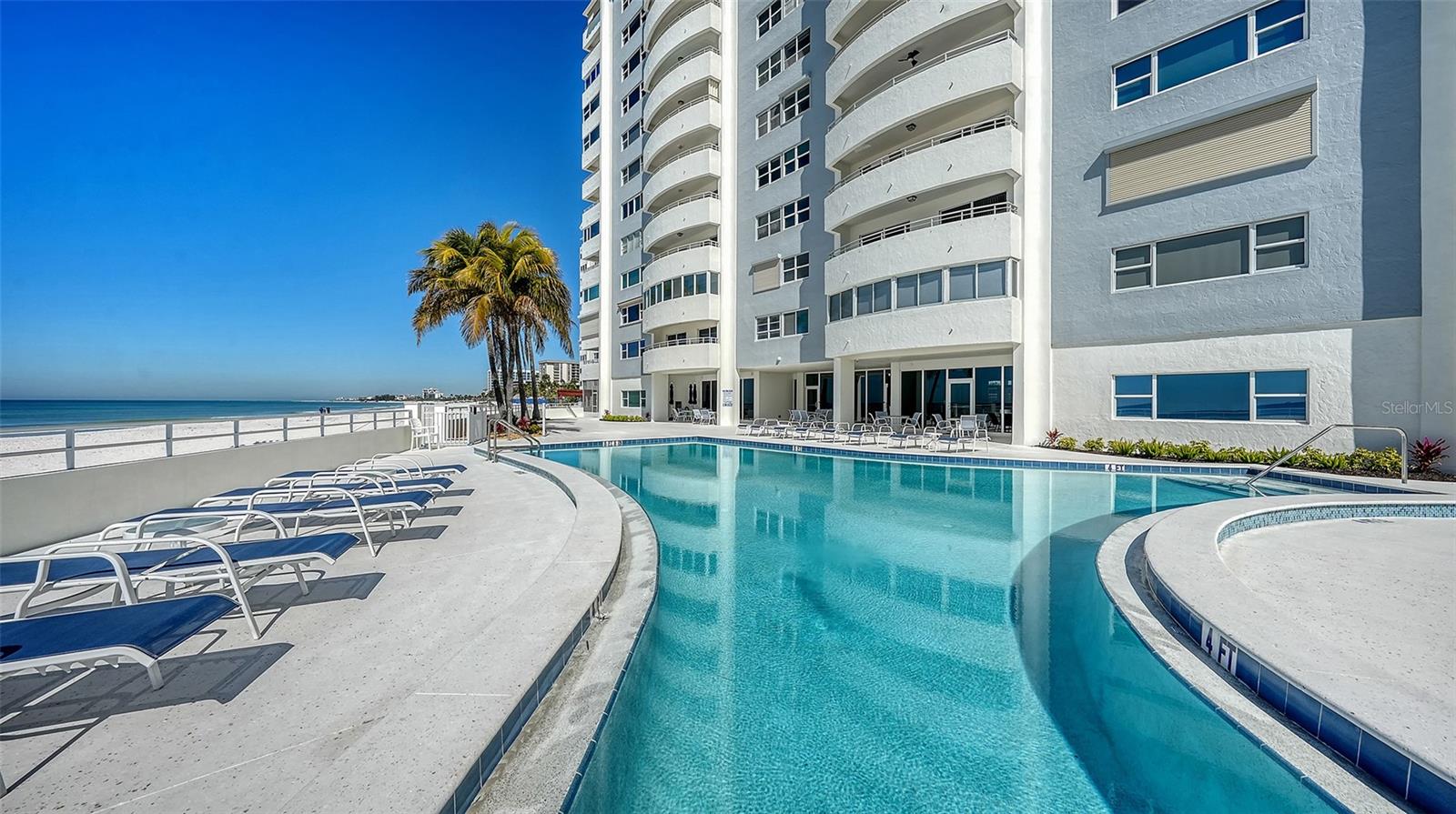 1750 BENJAMIN FRANKLIN DR #F, SARASOTA, FL, 34236