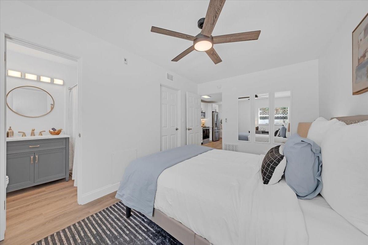 224 6TH AVE N #5, ST PETERSBURG, FL, 33701