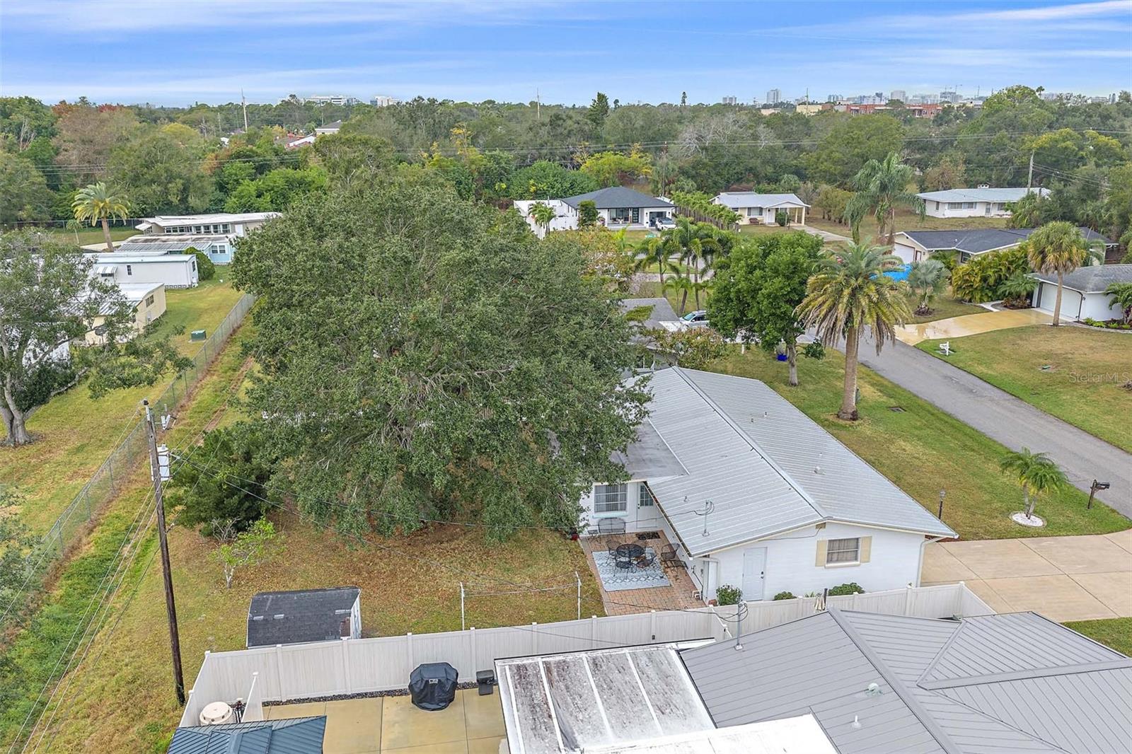 A4680496 Property Photo