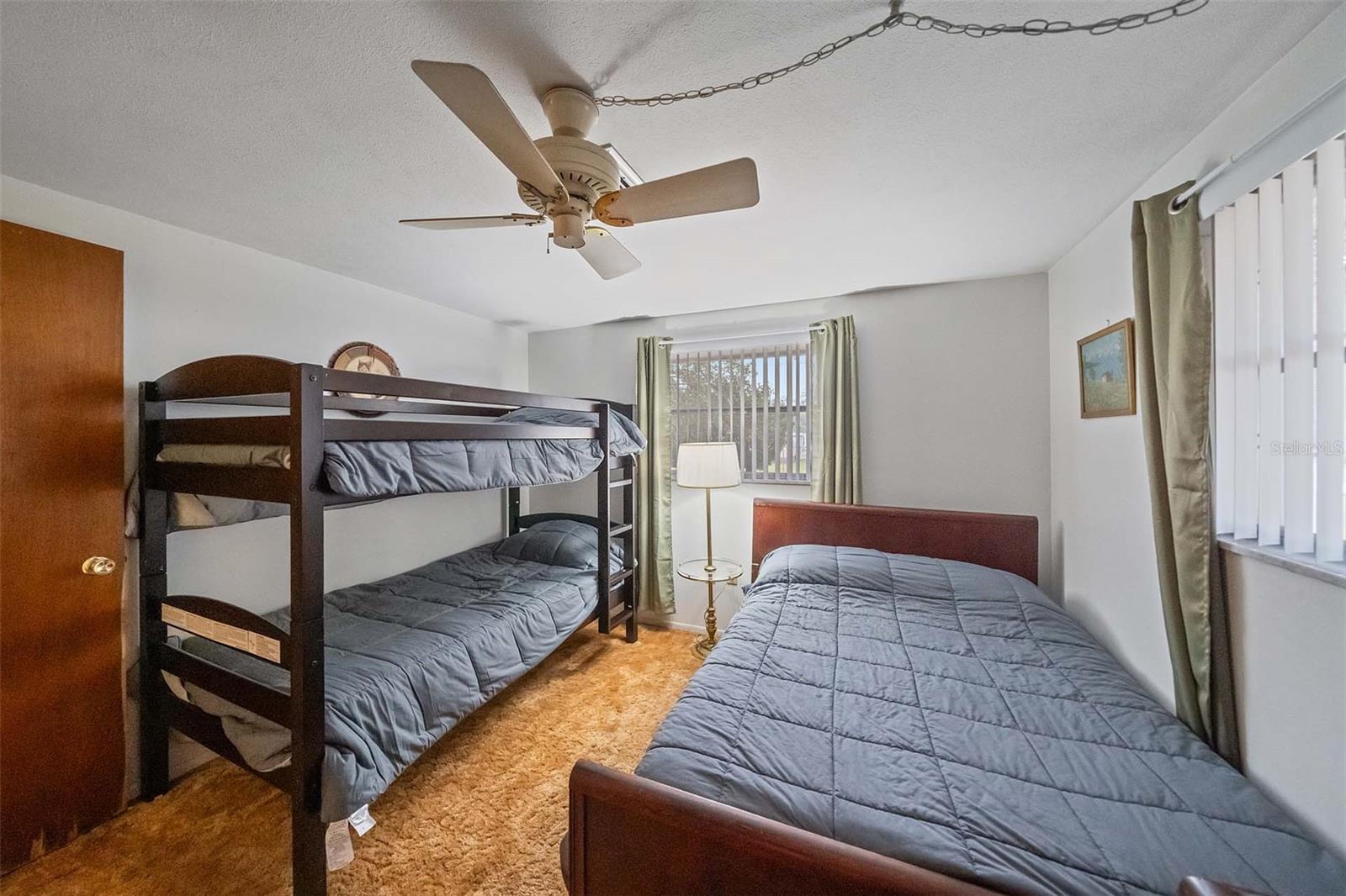 A4680496 Property Photo