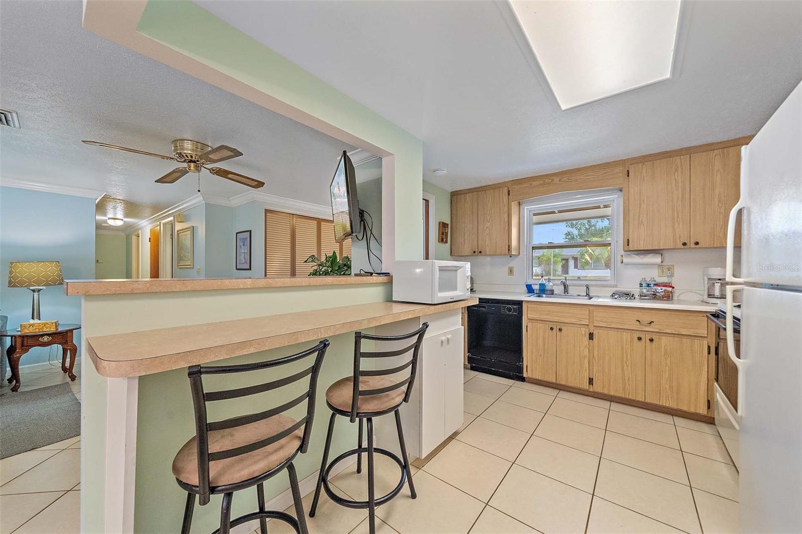 A4680496 Property Photo