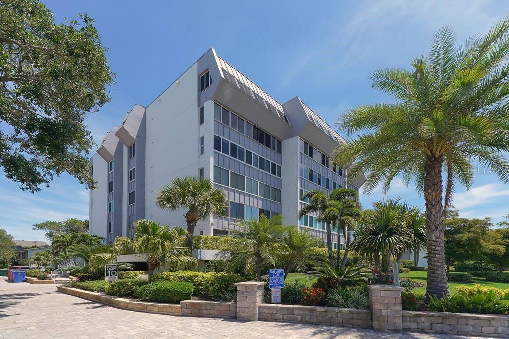 1200 E PEPPERTREE LN #206, SARASOTA, FL, 34242