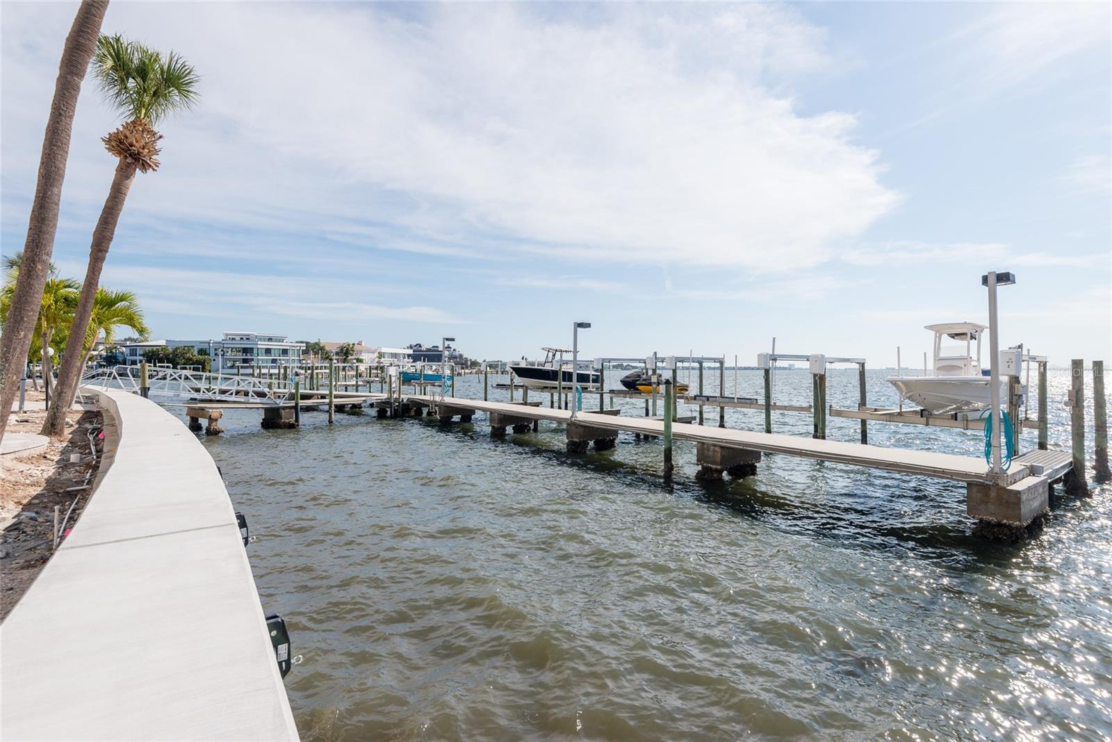 5700 MARINER ST #702, TAMPA, FL, 33609