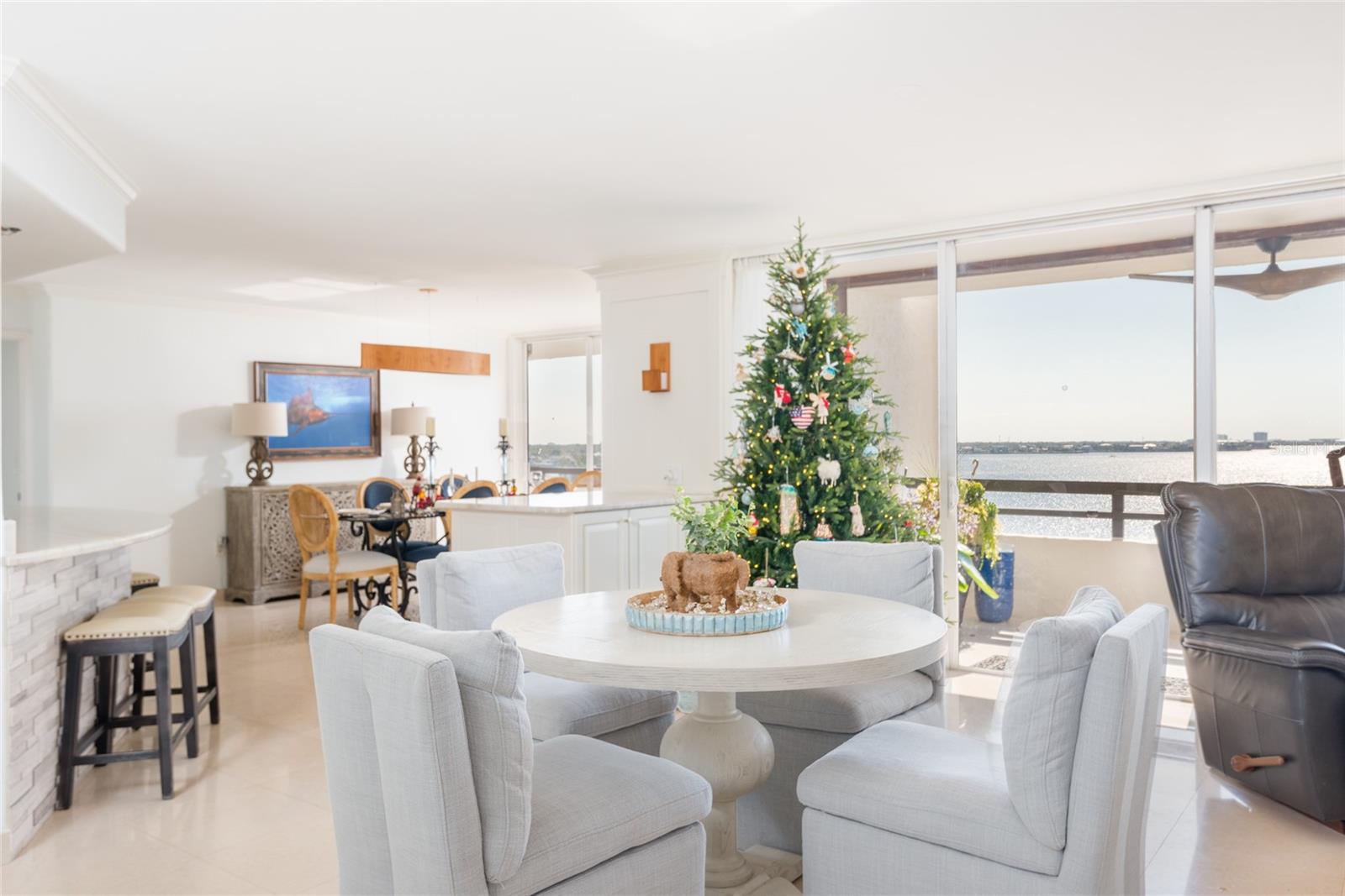 5700 MARINER ST #702, TAMPA, FL, 33609