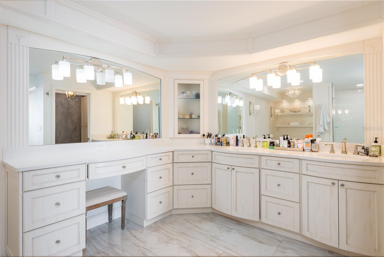 5700 MARINER ST #702, TAMPA, FL, 33609