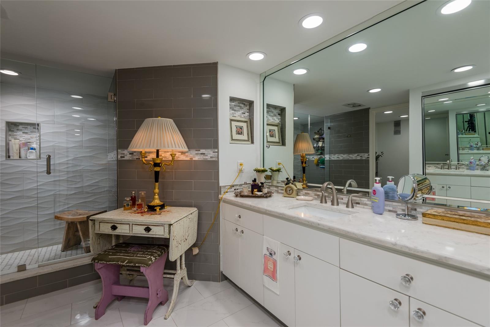 5700 MARINER ST #702, TAMPA, FL, 33609