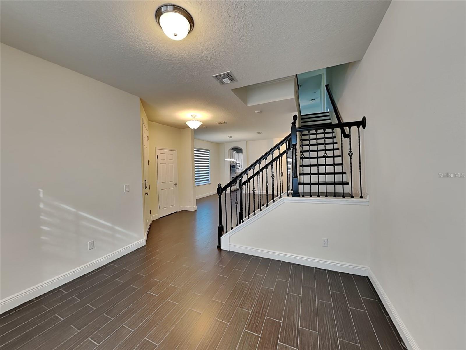 3121 TWIN SHORE LN, ORLANDO, FL, 32824