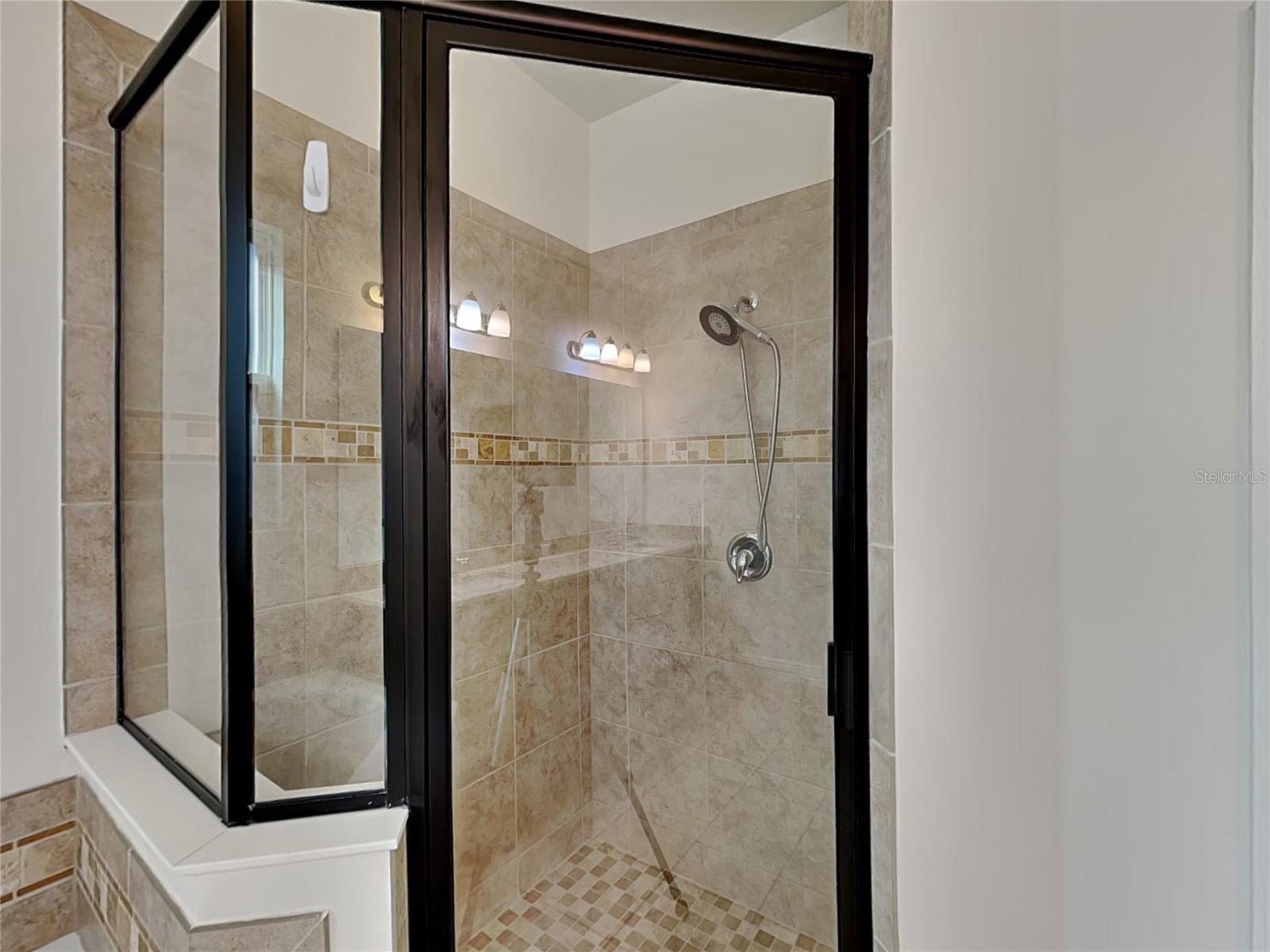 3121 TWIN SHORE LN, ORLANDO, FL, 32824