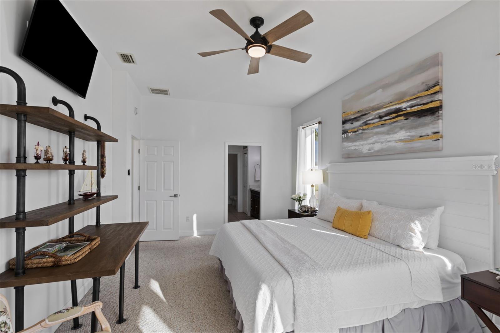 2291 PALM AVE, ST JAMES CITY, FL, 33956