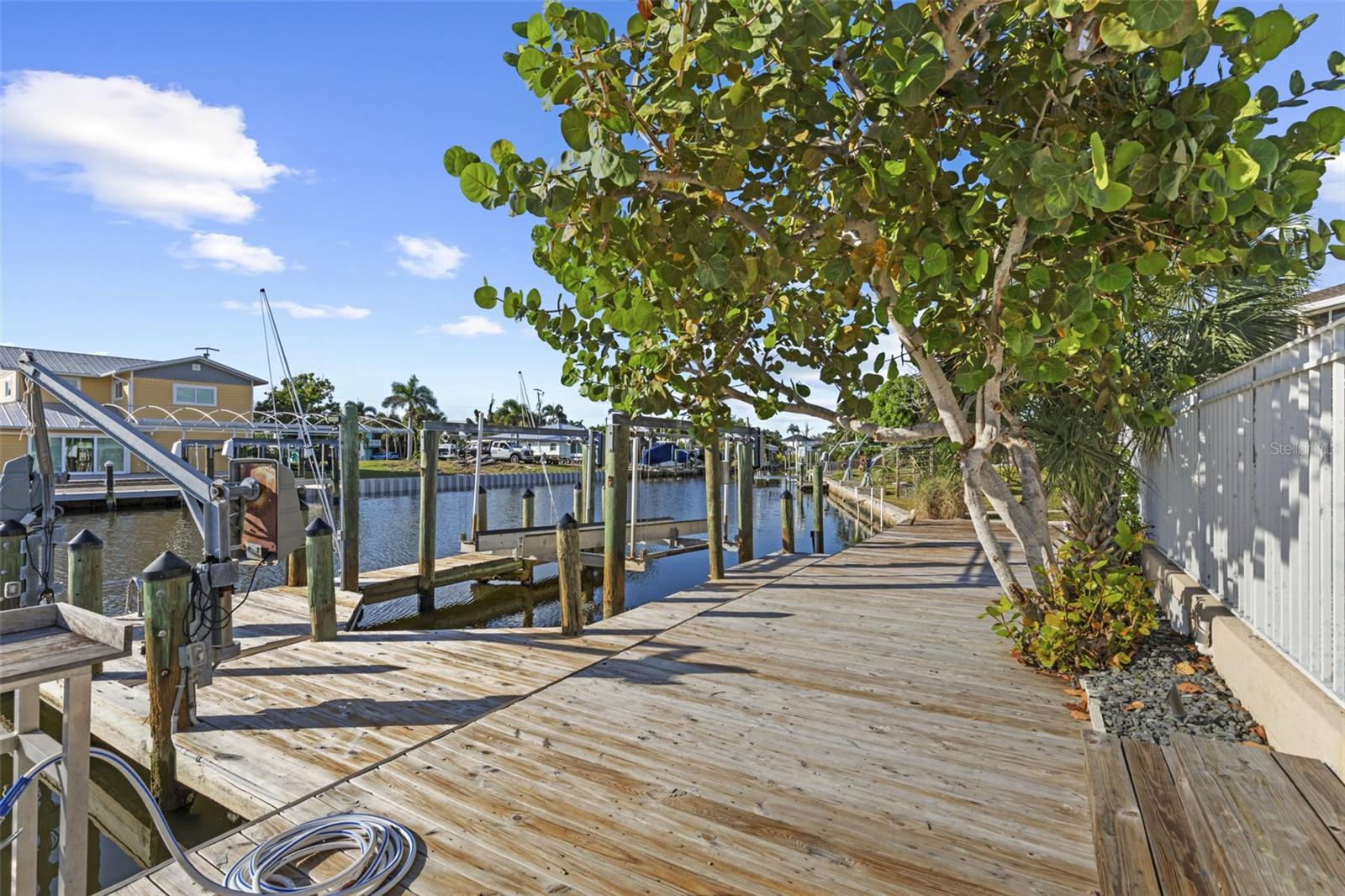 2291 PALM AVE, ST JAMES CITY, FL, 33956