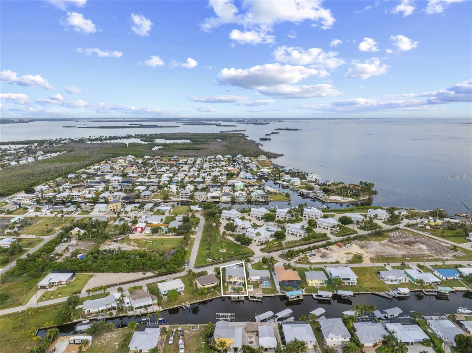 2291 PALM AVE, ST JAMES CITY, FL, 33956