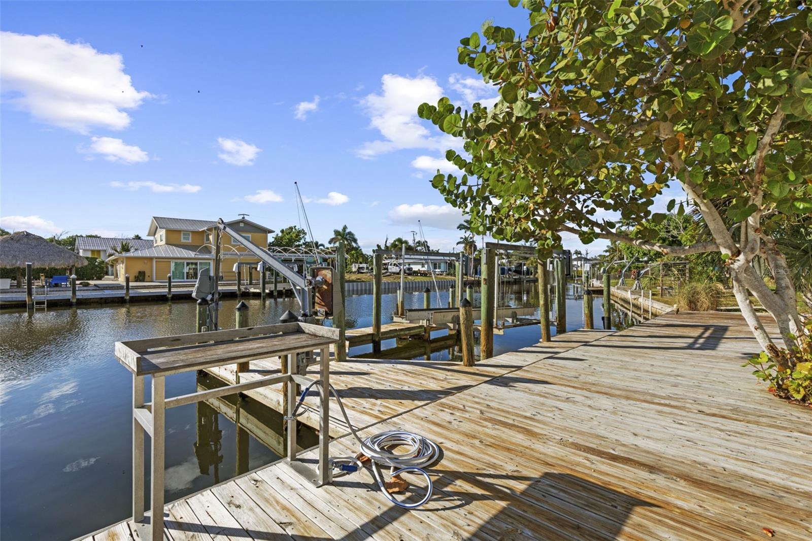 2291 PALM AVE, ST JAMES CITY, FL, 33956