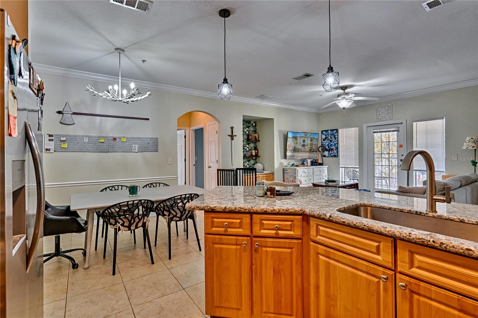 1245 SW 9TH RD #201, GAINESVILLE, FL, 32601