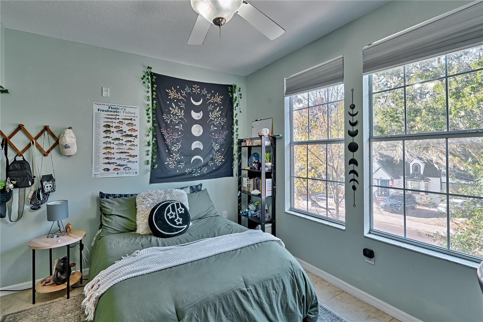 1245 SW 9TH RD #201, GAINESVILLE, FL, 32601