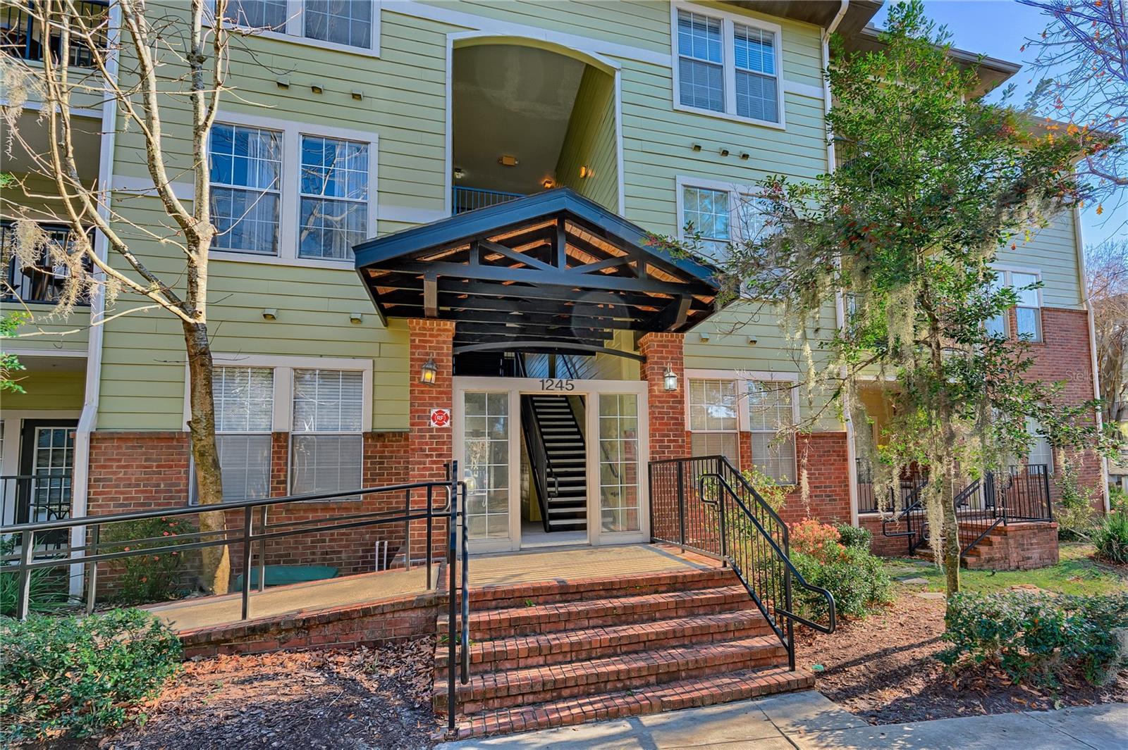 1245 SW 9TH RD #201, GAINESVILLE, FL, 32601