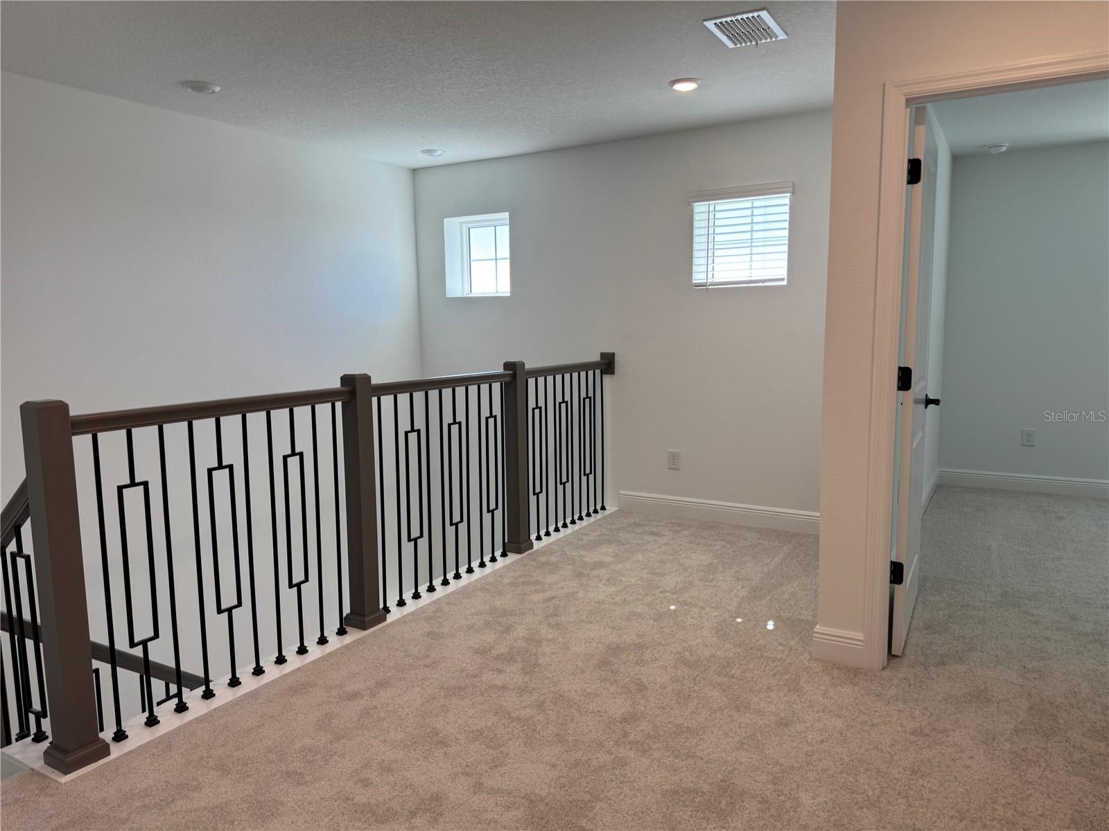 8007 SEAFLOWER PKWY, BRADENTON, FL, 34210