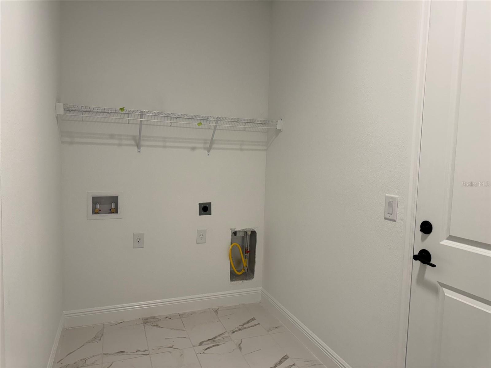 8007 SEAFLOWER PKWY, BRADENTON, FL, 34210