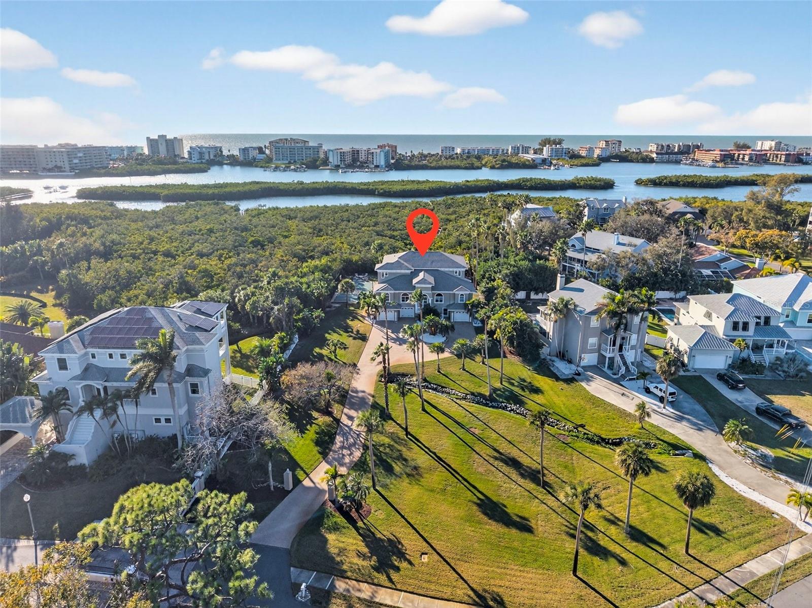 8880 COMMODORE DR, SEMINOLE, FL, 33776