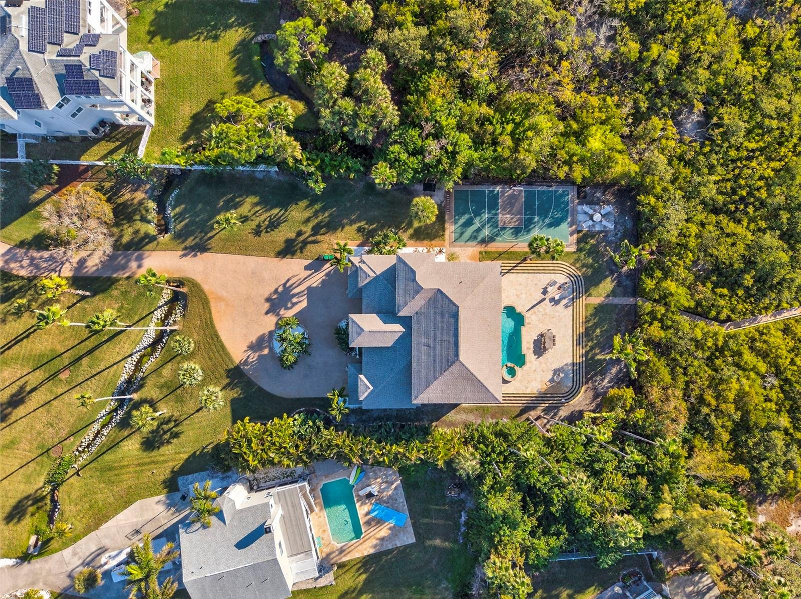 8880 COMMODORE DR, SEMINOLE, FL, 33776