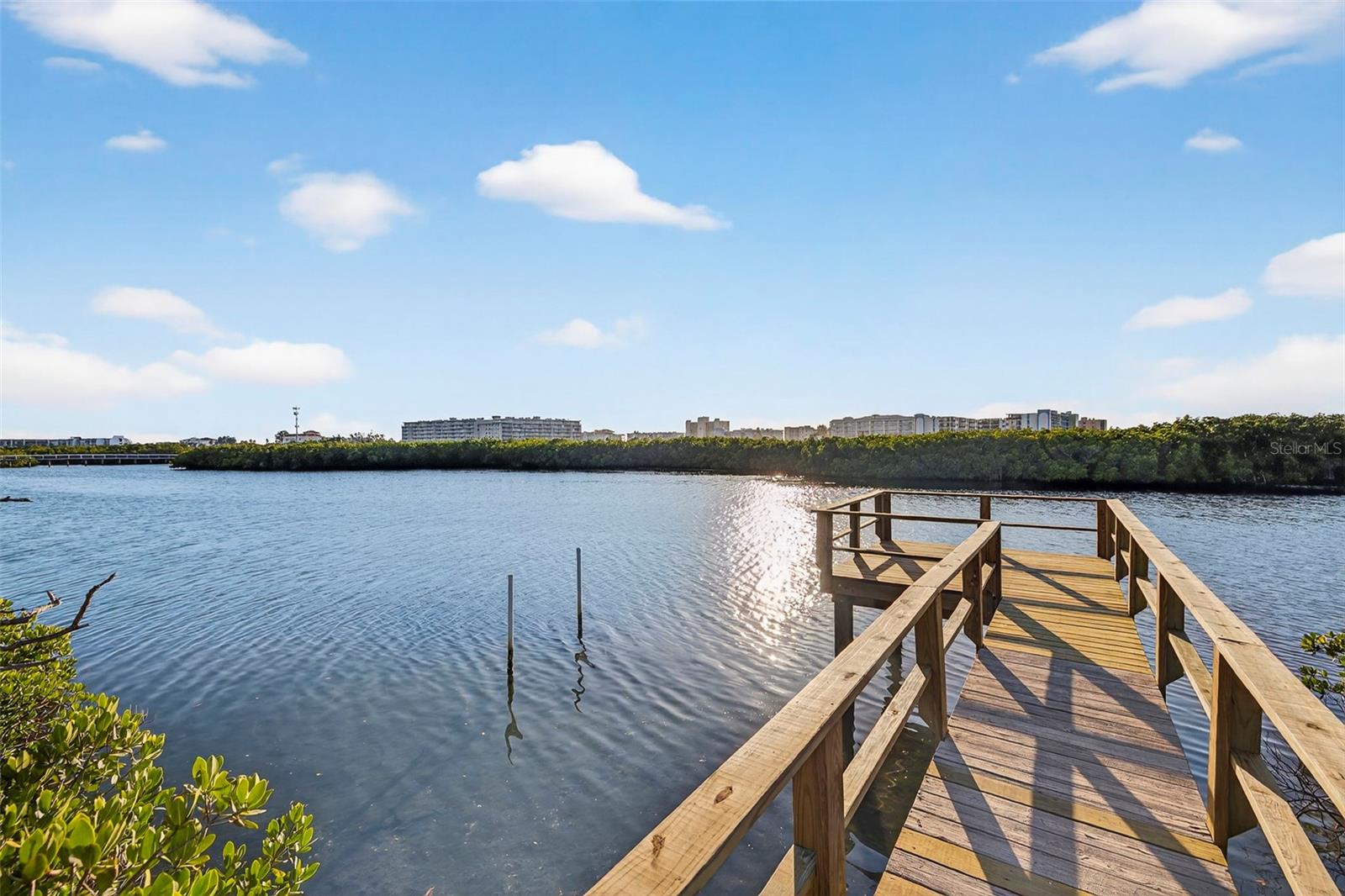 8880 COMMODORE DR, SEMINOLE, FL, 33776