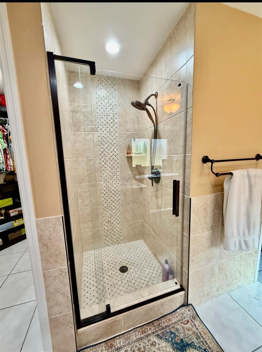 9611 CYPRESS BROOK RD, TAMPA, FL, 33647