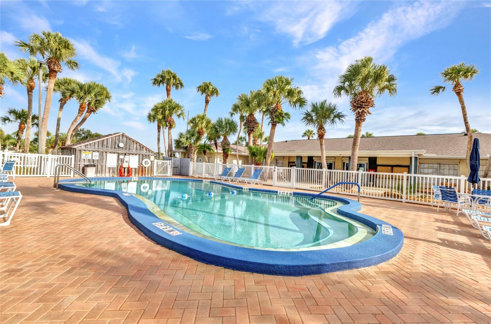 2100 KINGS HWY #833, PORT CHARLOTTE, FL, 33980