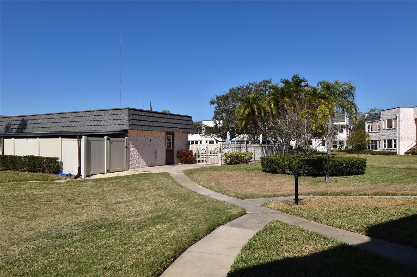 121 FERNWOOD CIR #121, SEMINOLE, FL, 33777