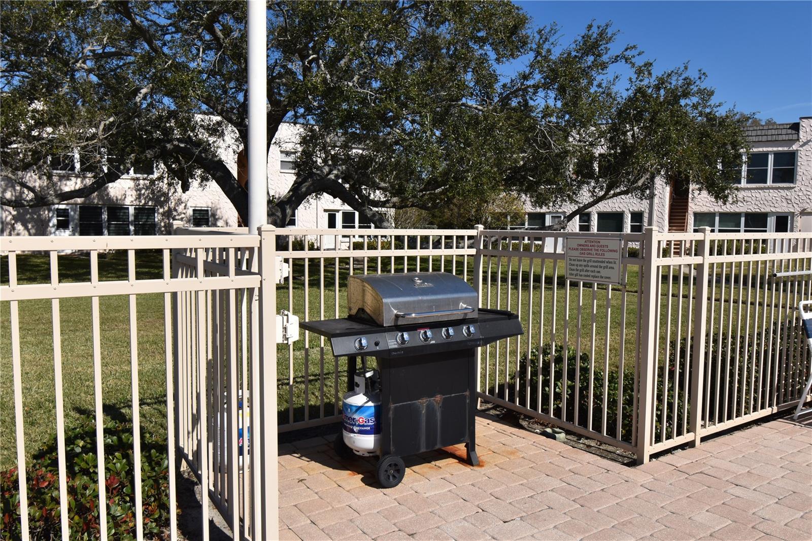 121 FERNWOOD CIR #121, SEMINOLE, FL, 33777