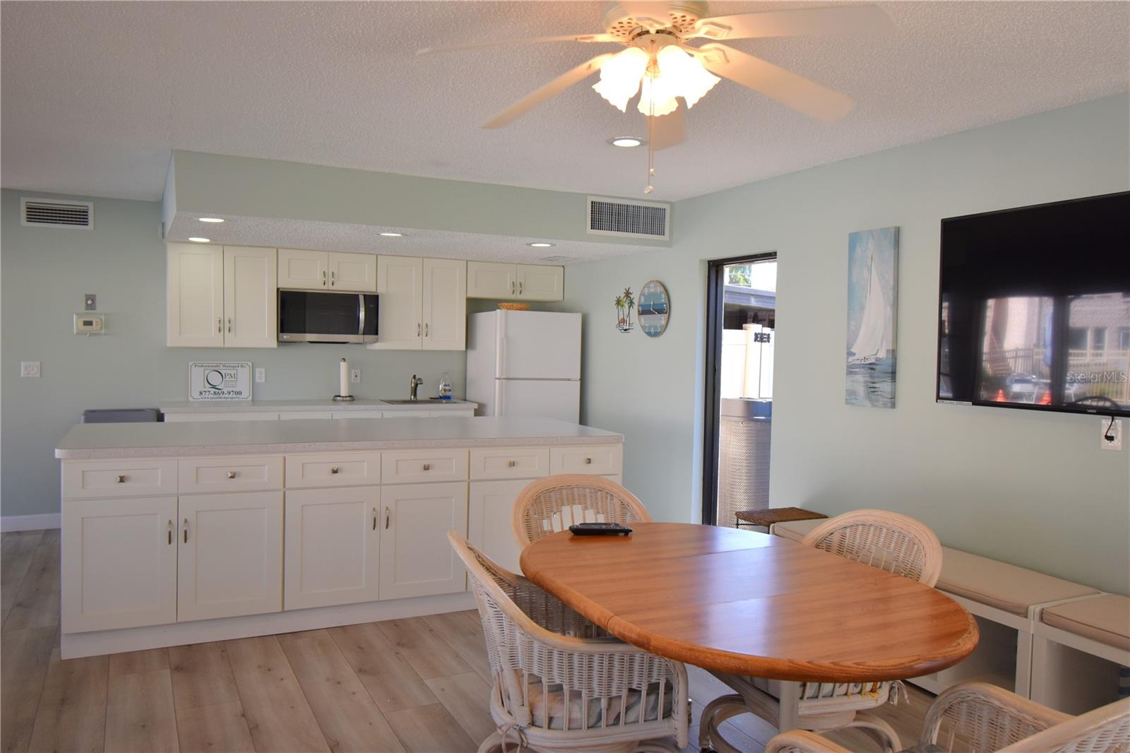 121 FERNWOOD CIR #121, SEMINOLE, FL, 33777