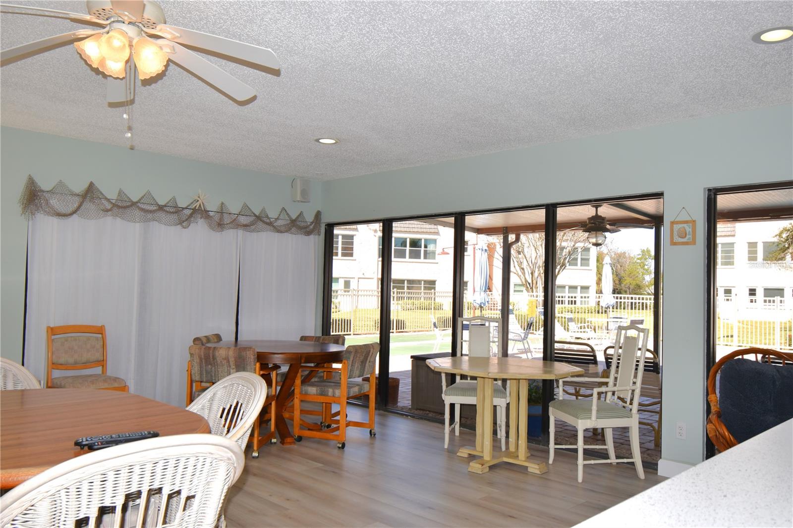 121 FERNWOOD CIR #121, SEMINOLE, FL, 33777