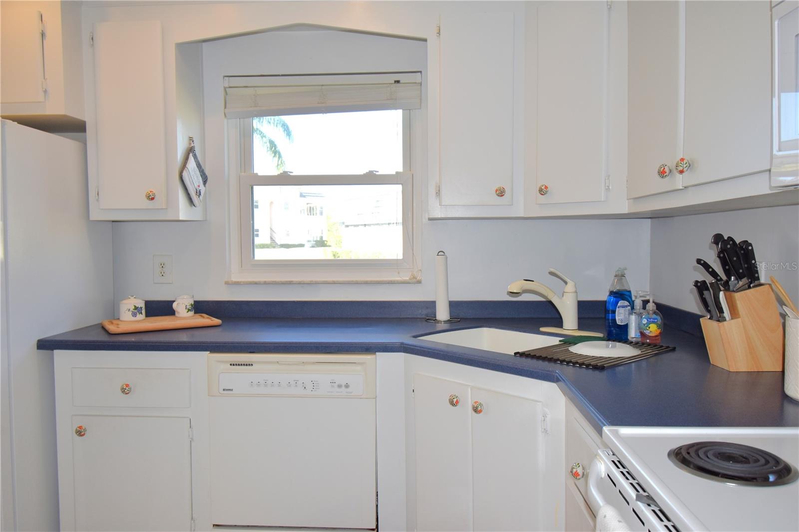 121 FERNWOOD CIR #121, SEMINOLE, FL, 33777