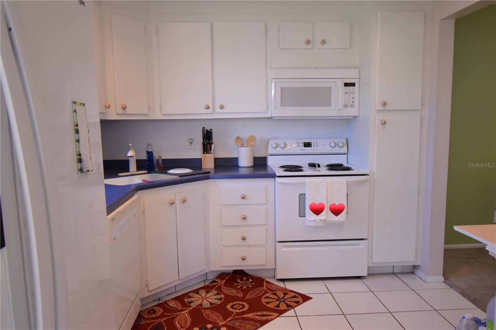 121 FERNWOOD CIR #121, SEMINOLE, FL, 33777