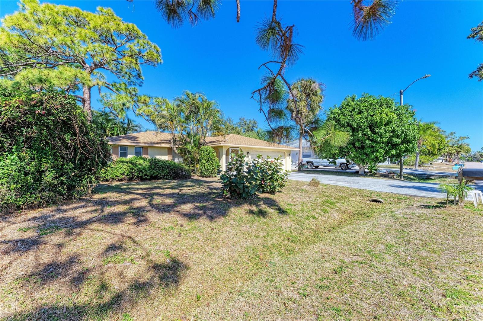 460 GRANT RD, VENICE, FL, 34293