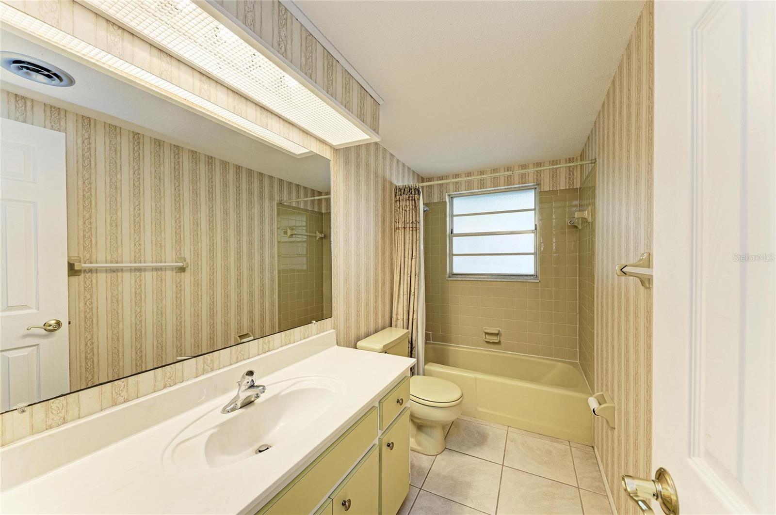 460 GRANT RD, VENICE, FL, 34293