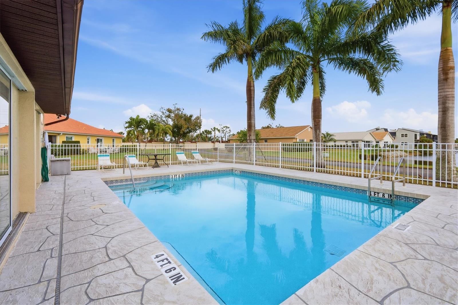 12710 SW LAKE SIDE DR, LAKE SUZY, FL, 34269