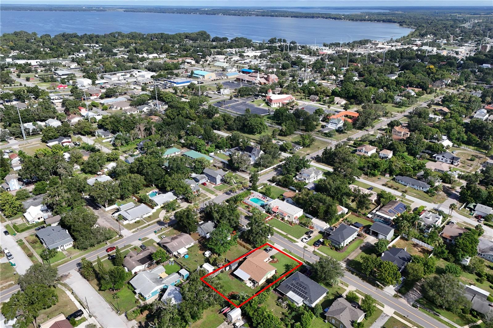 504 AMBASSADOR AVE, EUSTIS, FL, 32726