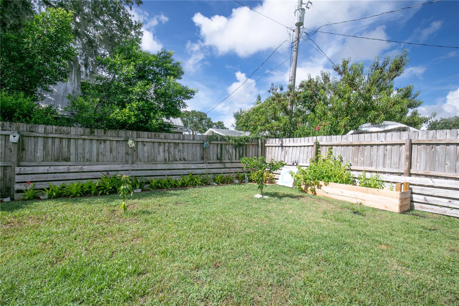 504 AMBASSADOR AVE, EUSTIS, FL, 32726