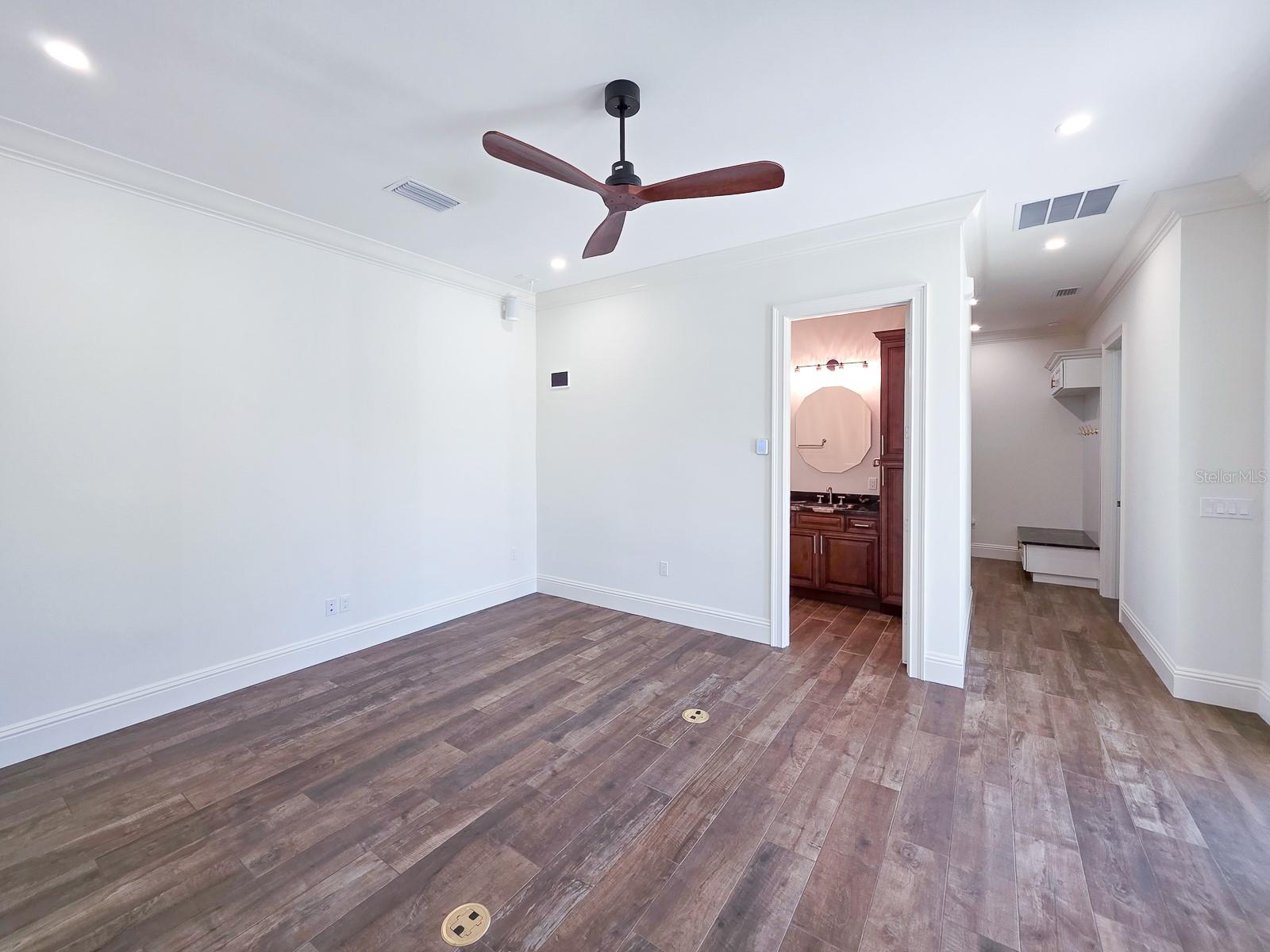 801 N FLAGLER AVE, FLAGLER BEACH, FL, 32136