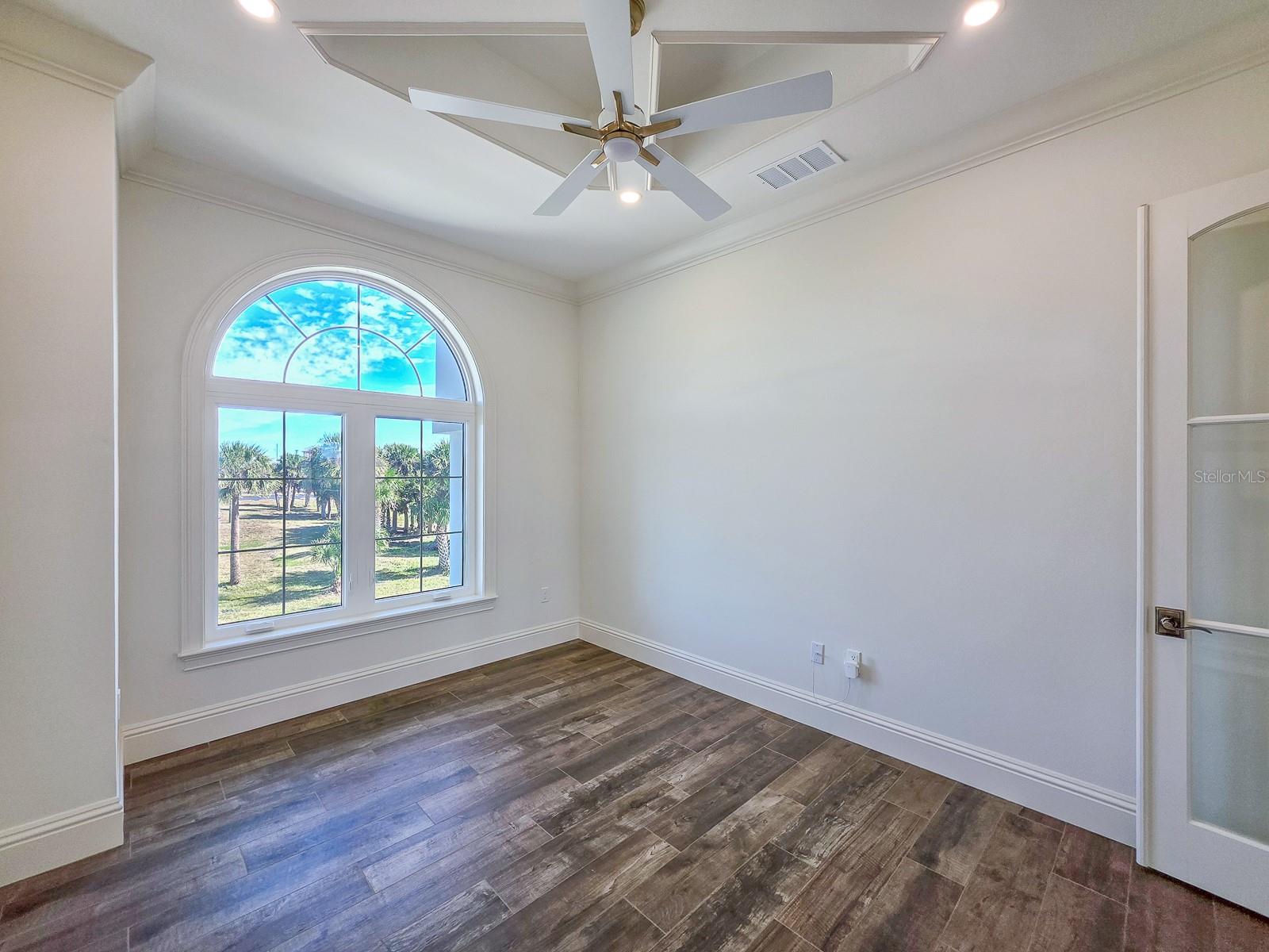 801 N FLAGLER AVE, FLAGLER BEACH, FL, 32136